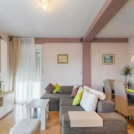 Apartment Toma